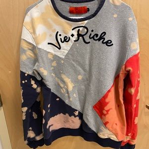 Vie Riche Men’s Large Floral Sweatshirt